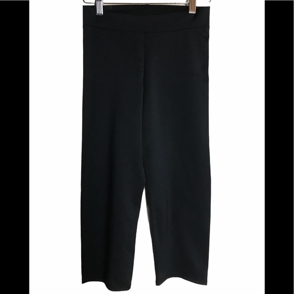MOTION WEAR Adult Medium Black Capri Leggings - Picture 1 of 8